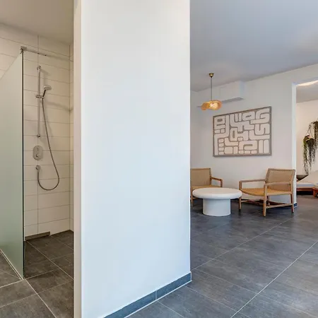 Apartment B9 