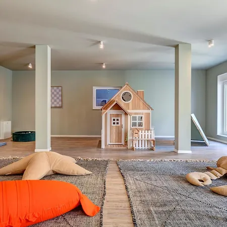Apartment B9 